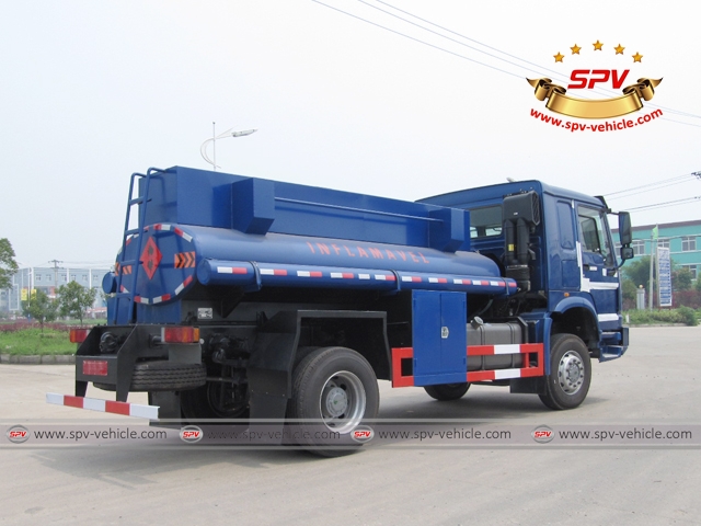 Right back side view of 4X4 Fuel Tank Truck